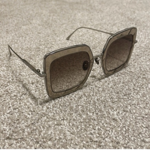 BRAND NEW🆕 💯Authentic- Bottega Veneta Oversized Squared Sunglasses - Picture 7 of 10
